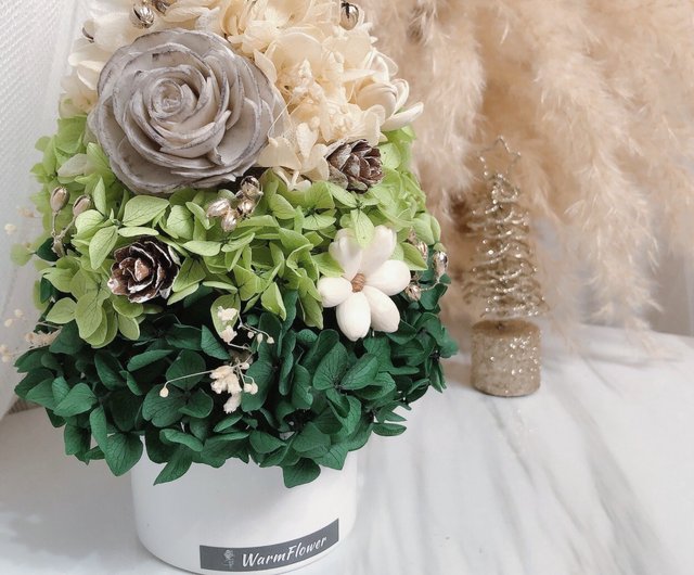 Eternal Hydrangea Gradient Christmas Tree, Total 3 Colors