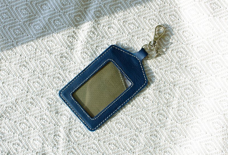 Cobalt blue ID leather case - ที่ใส่บัตรคล้องคอ - หนังแท้ สีน้ำเงิน