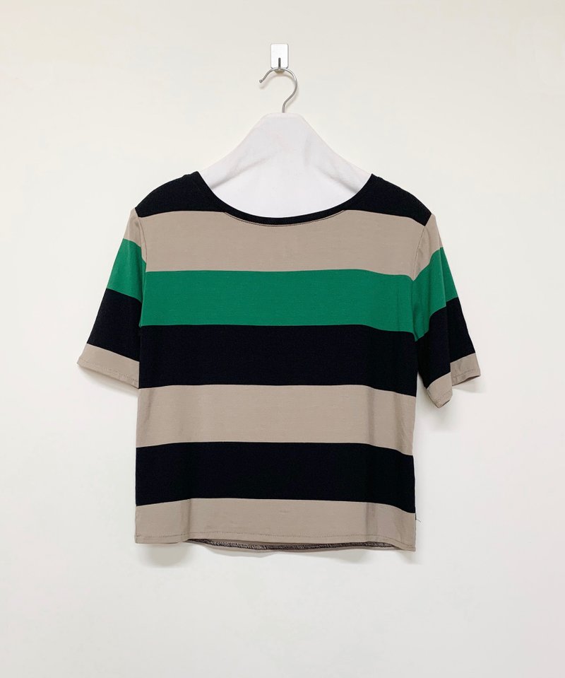 Cotton green Khaki striped top - เสื้อยืดผู้หญิง - ผ้าฝ้าย/ผ้าลินิน 