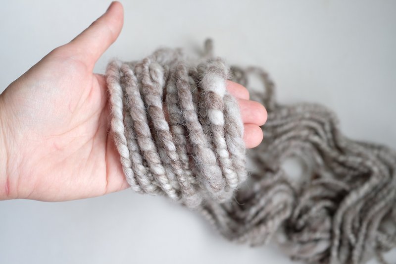 手紡線_ BUBBLE_ merino wool _ dust - 編織/刺繡/羊毛氈/縫紉 - 羊毛 