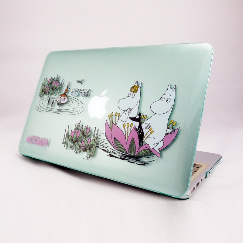Moomin嚕嚕米正版授權<蓮花池邊的嬉戲/淺綠>MacbookPro/Air13吋 - 平板/電腦保護殼/保護貼 - 塑膠 綠色