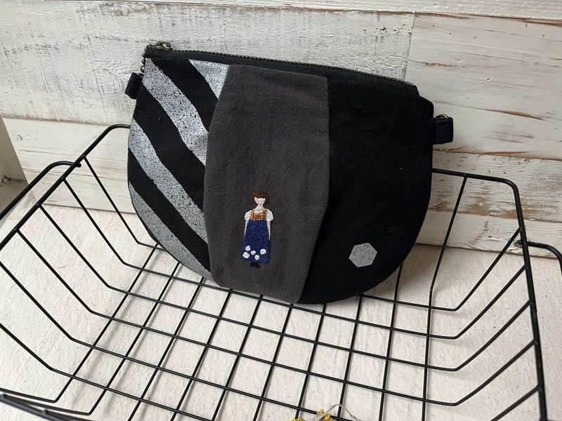 fingirl1000-NO.235刺繡の小さな熱気球キャリーオンバッグ-1000人の女性の展示会 - ショルダーバッグ - コットン・麻 