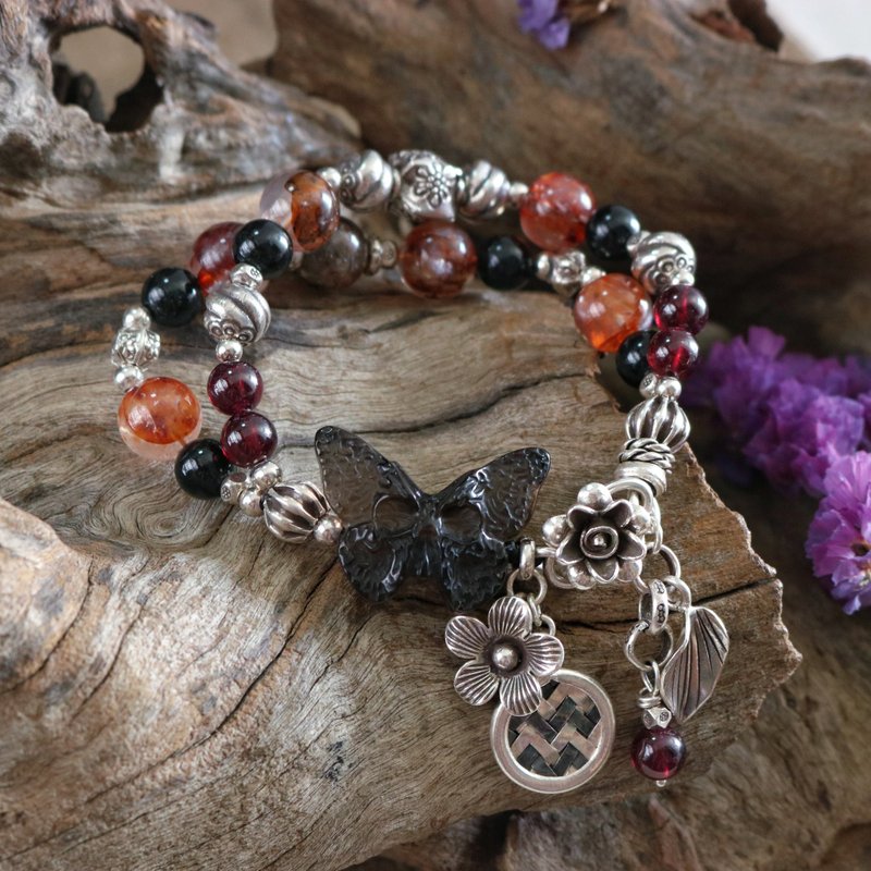 Hematoid Quartz Crystal Design Carved Butterfly Bracelet with Karen Silver - สร้อยข้อมือ - คริสตัล สีแดง