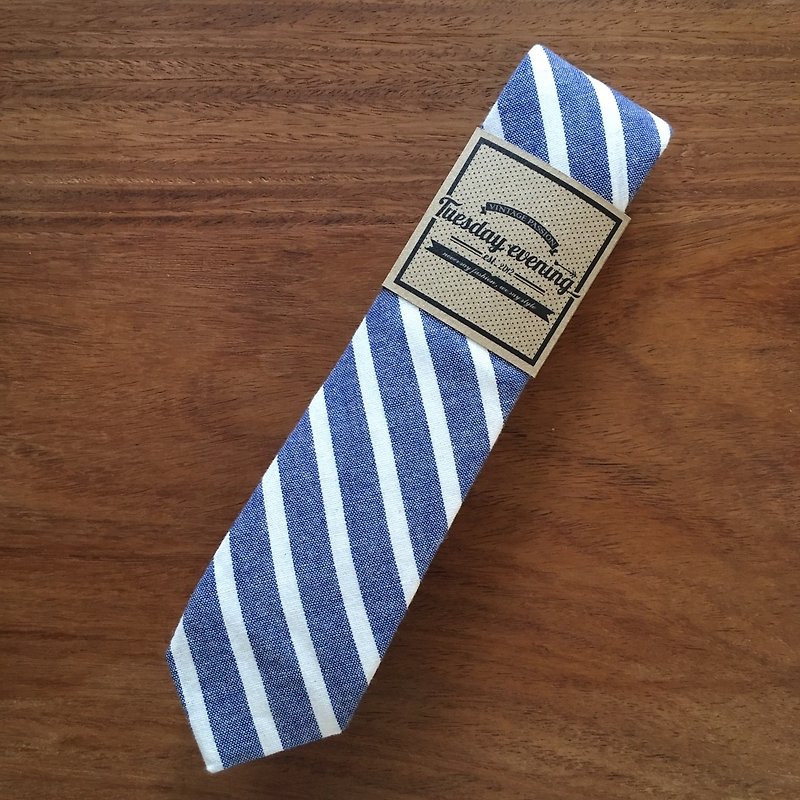 Blue-White Stripe Skinny Tie - เนคไท/ที่หนีบเนคไท - ผ้าฝ้าย/ผ้าลินิน สีน้ำเงิน