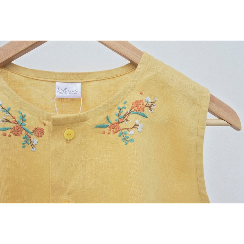 Embroidery | Linen | Yellow sleeveless shirt - 女裝上衣 - 棉．麻 黃色