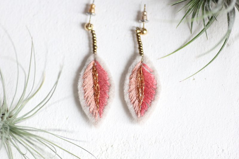 Flamingo earrings - coral color feather motif with gold beads - Earrings & Clip-ons - Polyester Pink