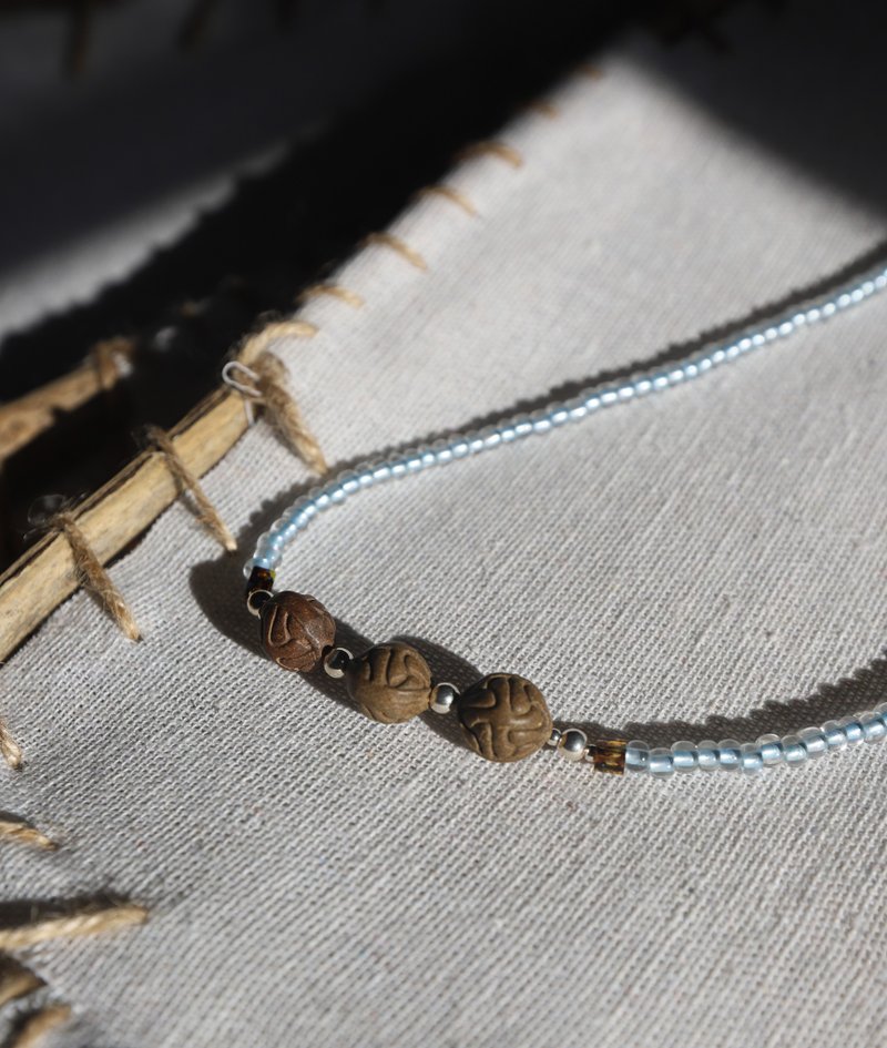 Feather-Patterned Incense Bead Necklace - Necklaces - Plants & Flowers 