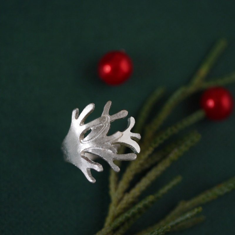 Staghorn Fern-Platycerium ear cuff - ต่างหู - เงินแท้ สีเงิน