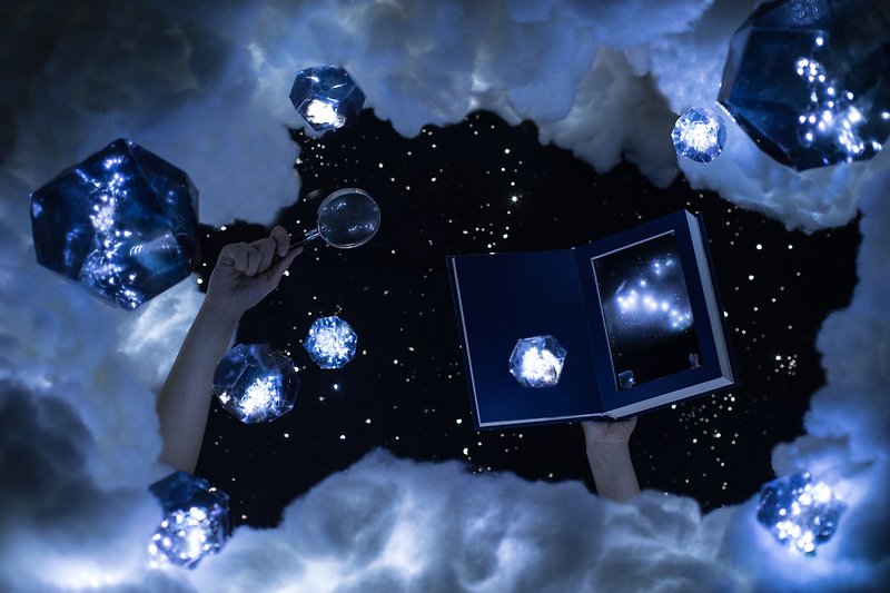 Valentine's Day Gift【12 Constellation Series • PISCES】Starry Night Book Lamp - โคมไฟ - วัสดุอื่นๆ สีดำ
