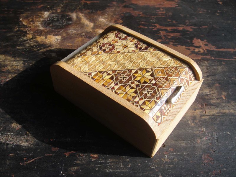 【OLD-TIME】Early second-hand Japanese woodwork snake belly box - อื่นๆ - วัสดุอื่นๆ หลากหลายสี