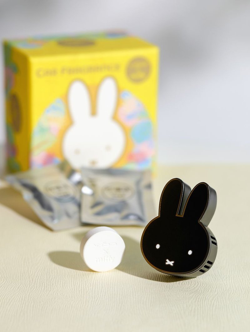 miffy Car Fragrance - Black - Stuffed Dolls & Figurines - Other Metals White