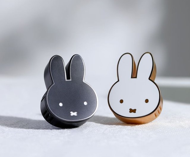 アロマグッズ minie ミッフィー カー アロマセラピー - ブラック - ショップ VIPO