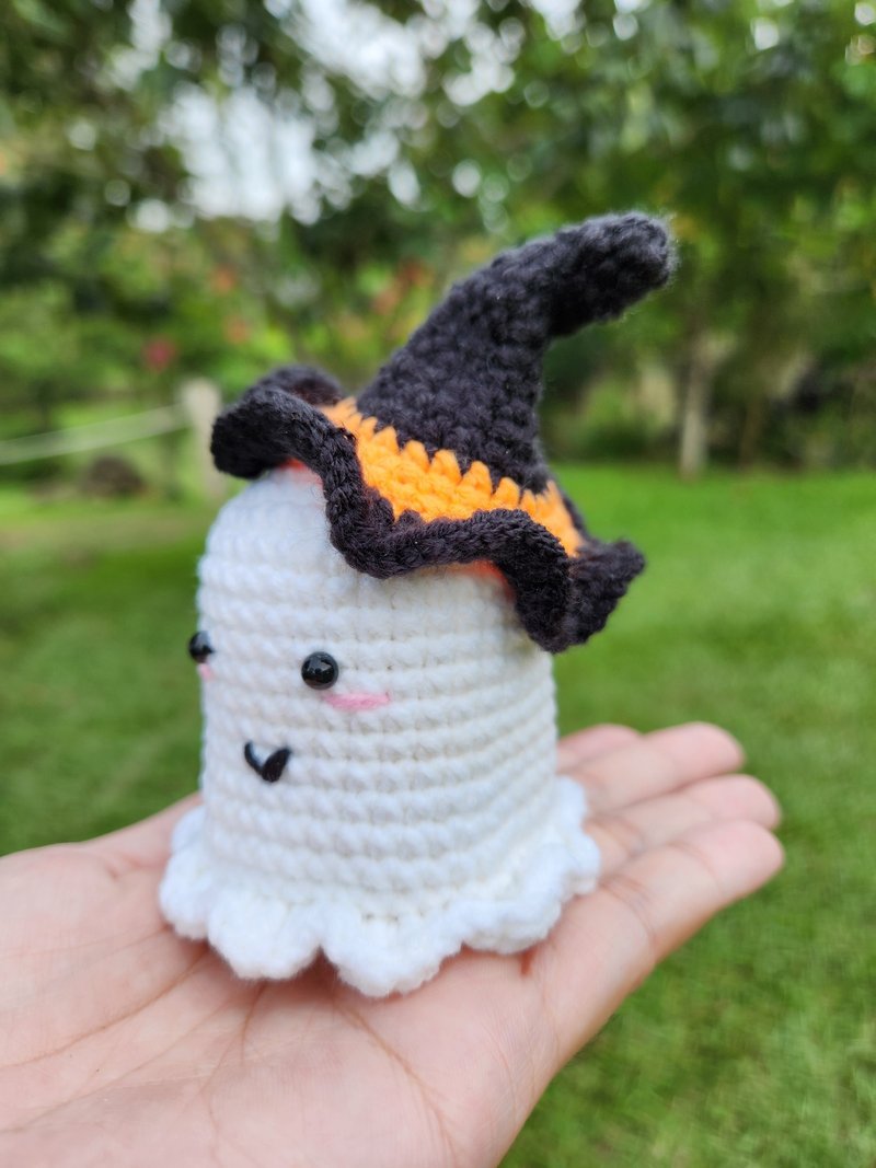 Halloween little ghost/hand knitting - ตุ๊กตา - ผ้าฝ้าย/ผ้าลินิน 