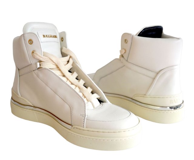 No. 42 brand new BALMAIN off-white leather gold-edged wave