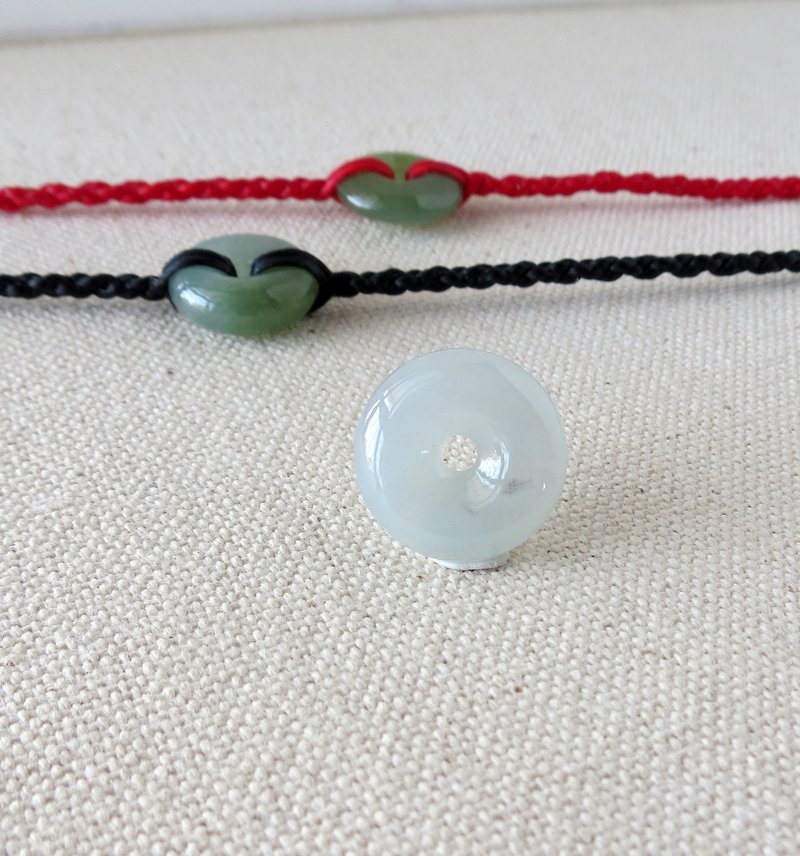 This year [Ping An‧ Ru Yi] Ping An buckle jade silk wax bracelet*four strands*SW17 * Lucky - สร้อยข้อมือ - โลหะ สีแดง