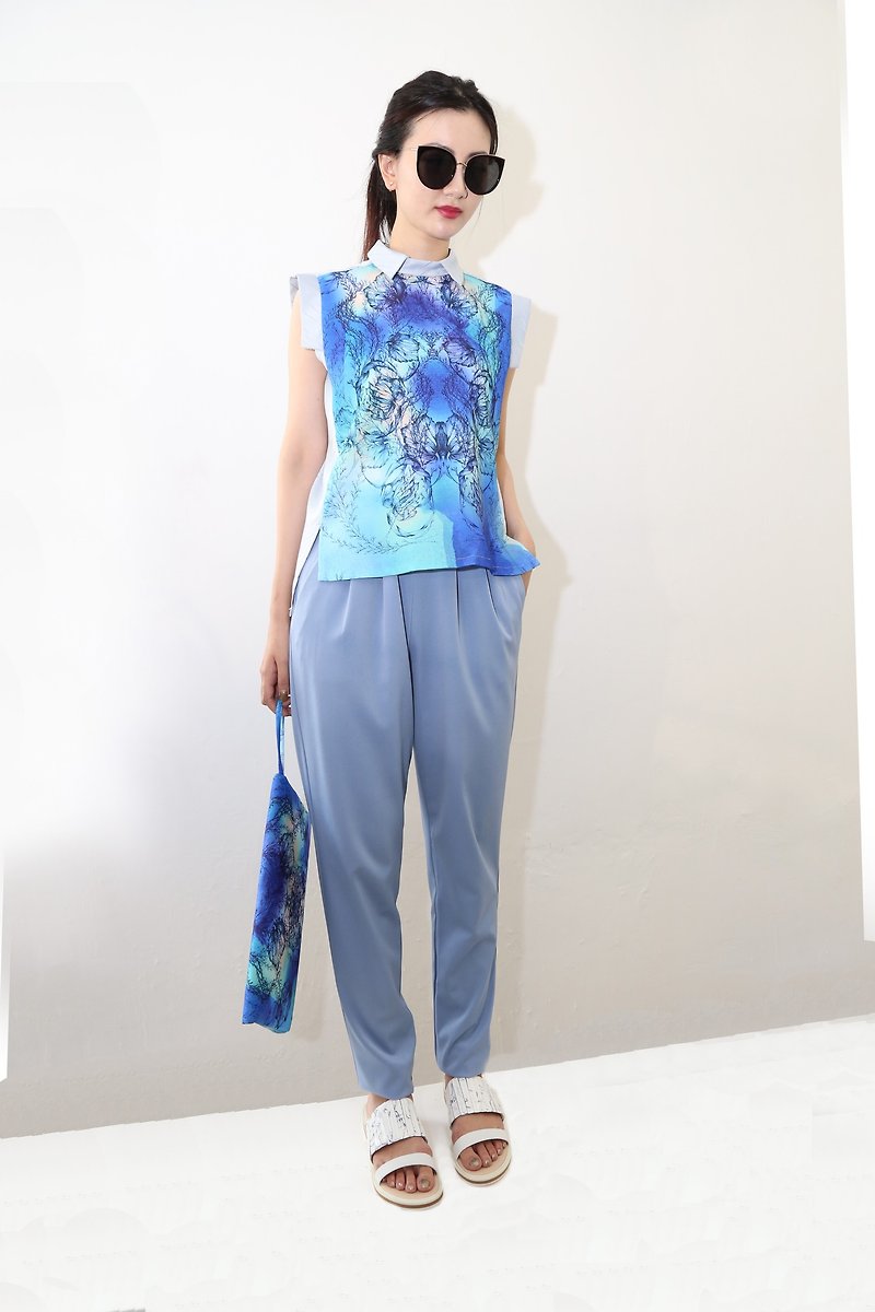 Hong Kong designer brand Blind by JW elegant extension shoulder collar (blue sea) - Women's Tops - Polyester 