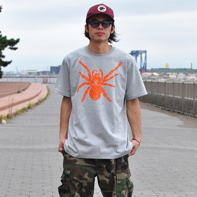 タランチュラ 蜘蛛 spider メンズtシャツ Gray L XL - 男 T 恤 - 棉．麻 灰色