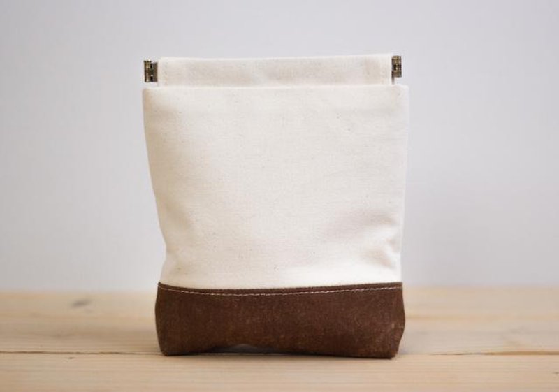 กระเป๋าใบเล็ก No.16 - กระเป๋าเครื่องสำอาง - ผ้าฝ้าย/ผ้าลินิน ขาว
