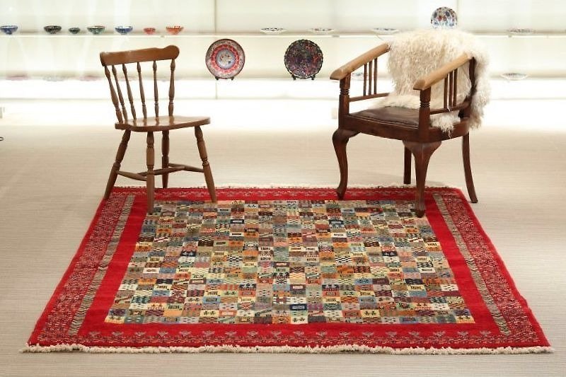 手織り トルコ絨毯 newデザイン 赤 大きめ リビングサイズ 245×185cm