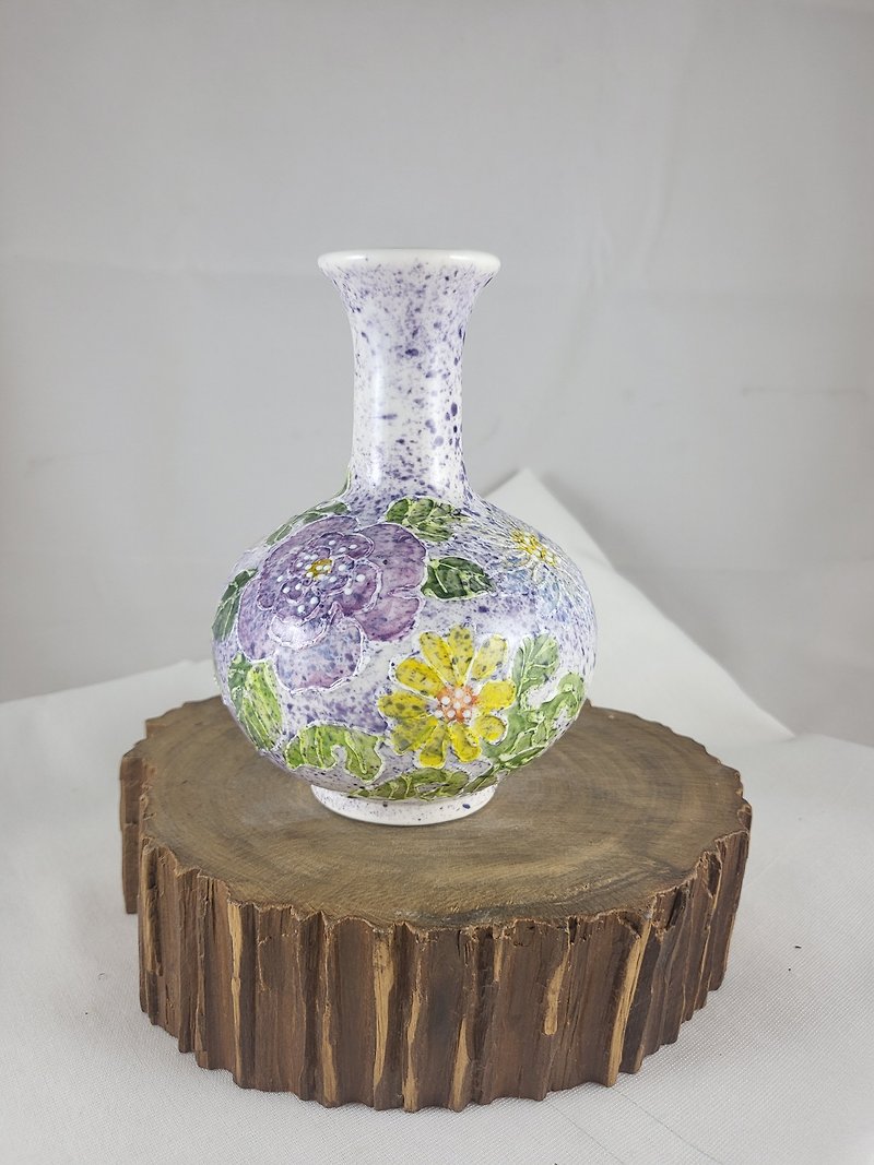 Fantasy Purple Setoyaki Vase