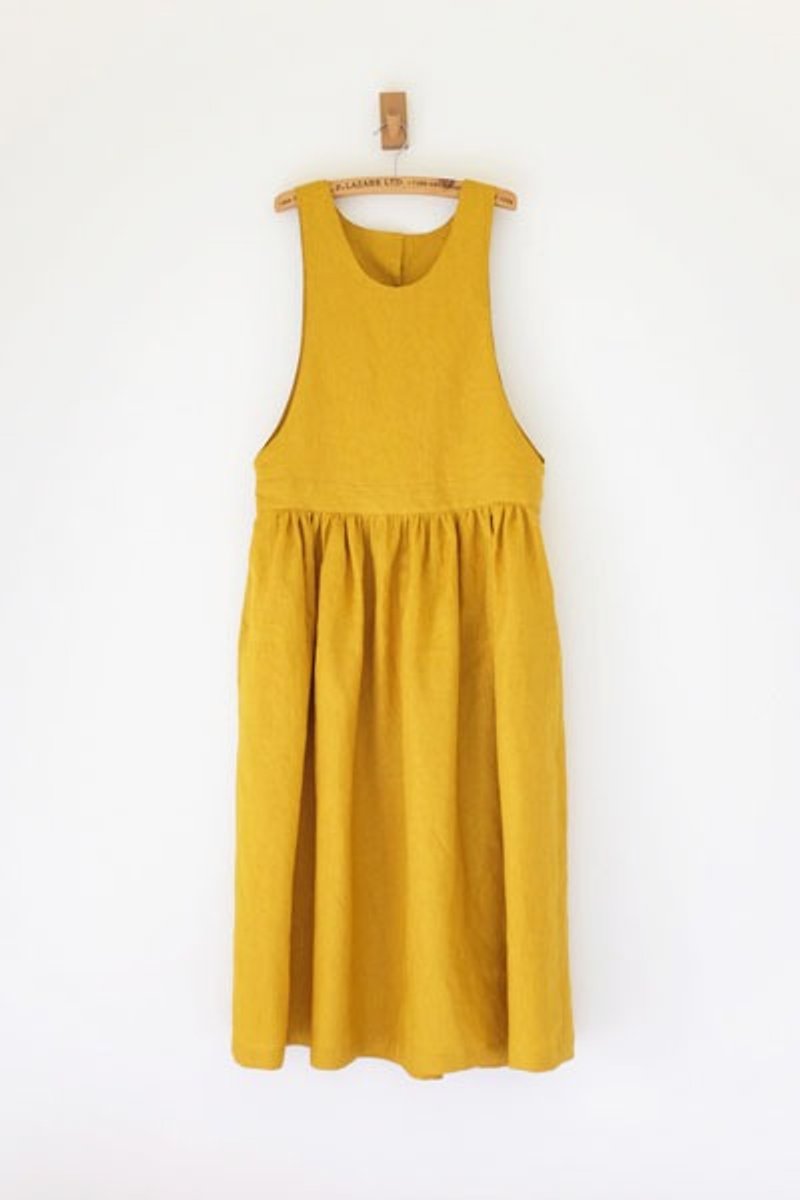 Daily hand service. Acacia yellow vest long dress, linen - ชุดเดรส - กระดาษ สีเหลือง