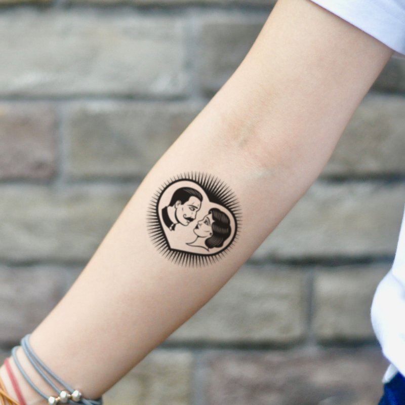 Man and Woman Temporary Tattoo Sticker (Set of 2) - OhMyTat - สติ๊กเกอร์แทททู - กระดาษ สีดำ