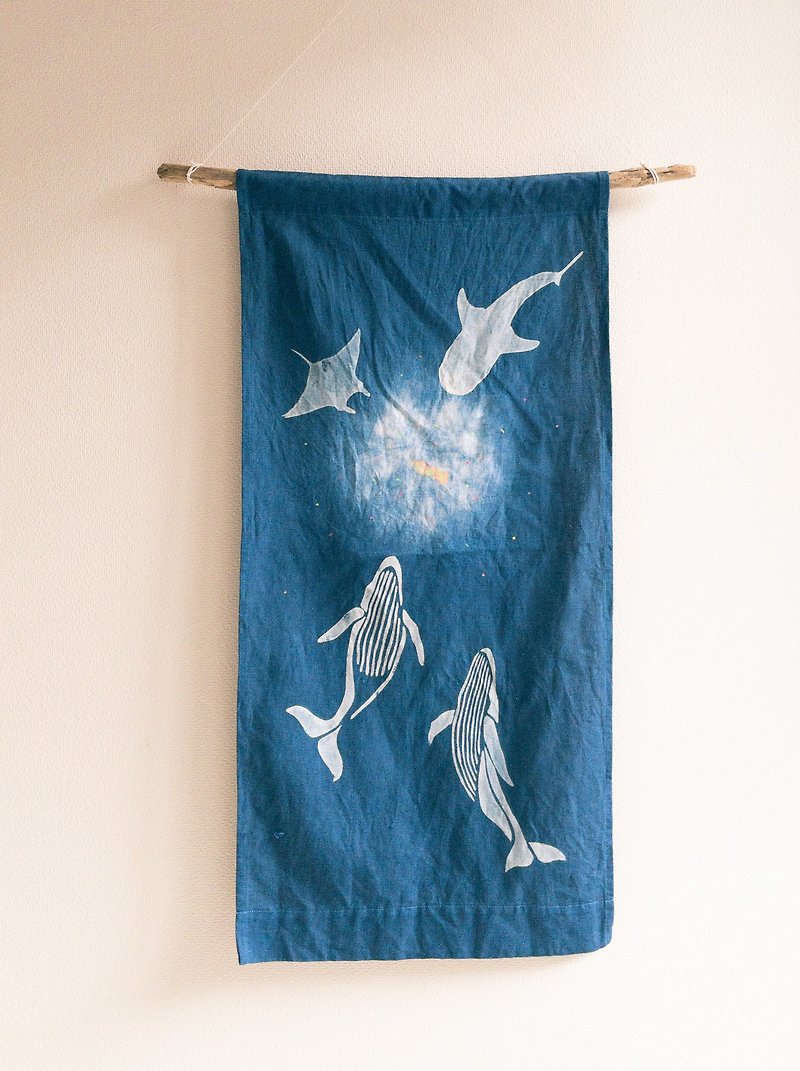 Ocean plastics Whale shark  Tapestry Aizome JAPANBLUE 藍染タペストリー 鯨 shibori SDGs - 壁貼/牆壁裝飾 - 棉．麻 藍色