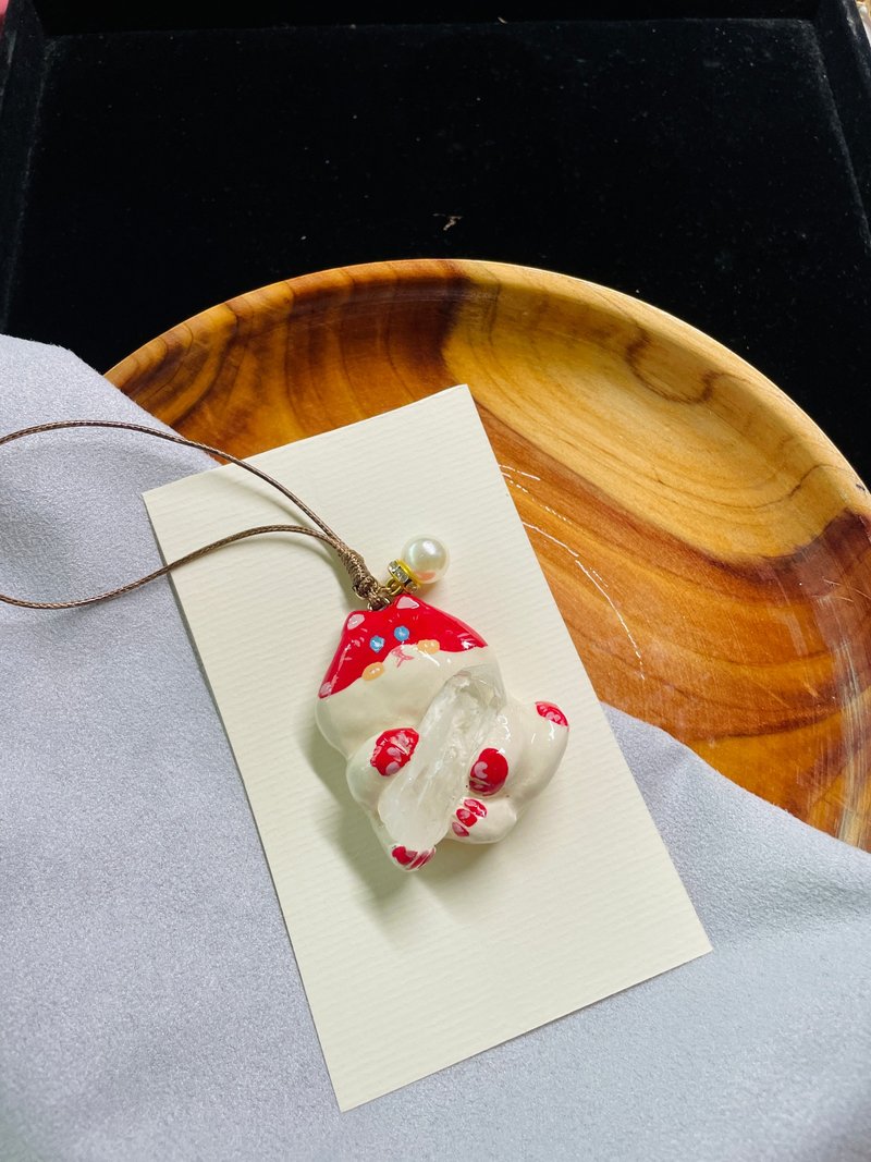 守護喵喵手作療癒吊飾 白水晶 - 吊飾/掛飾 - 水晶 紅色