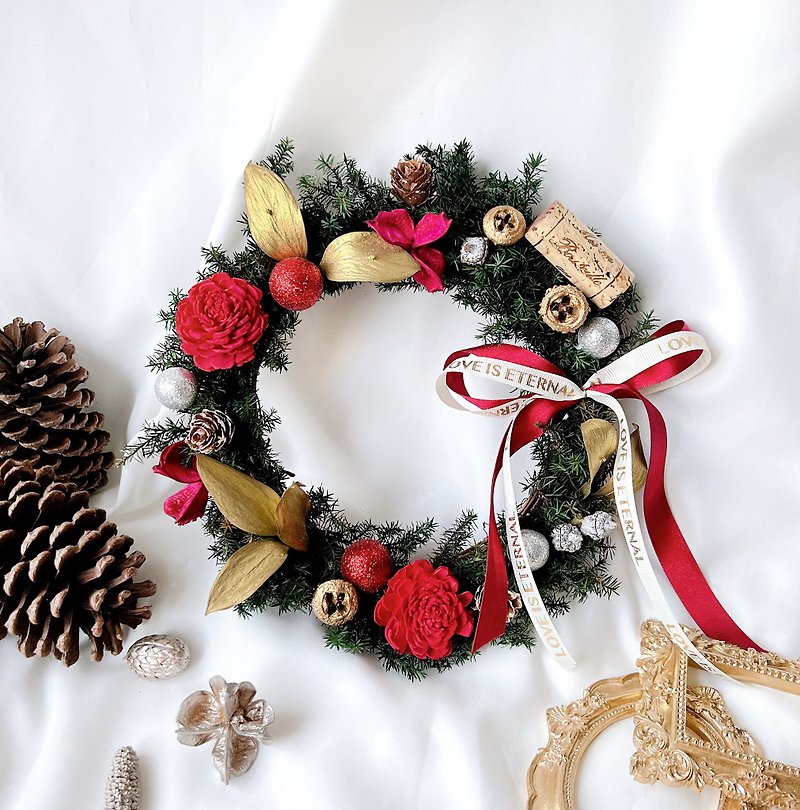 Immortal Christmas wreath/Imported immortal cedar from Japan/The diameter of the flower surface is about 23 cm - Dried Flowers & Bouquets - Plants & Flowers Red