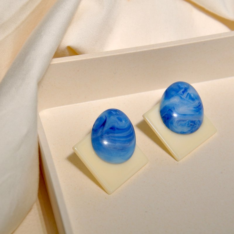 Rendering blue egg noodle square earrings/ Acrylic earrings - Earrings & Clip-ons - Acrylic 