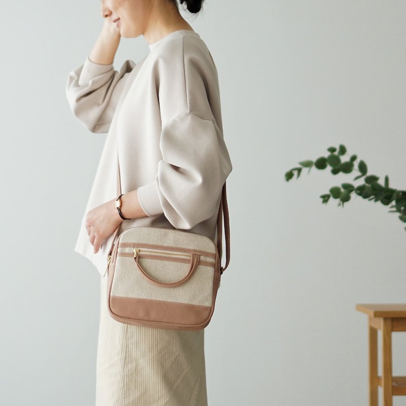 Candy / Pink beige x Marbled beige [Made to order] Trocco canvas bag - Messenger Bags & Sling Bags - Cotton & Hemp Pink