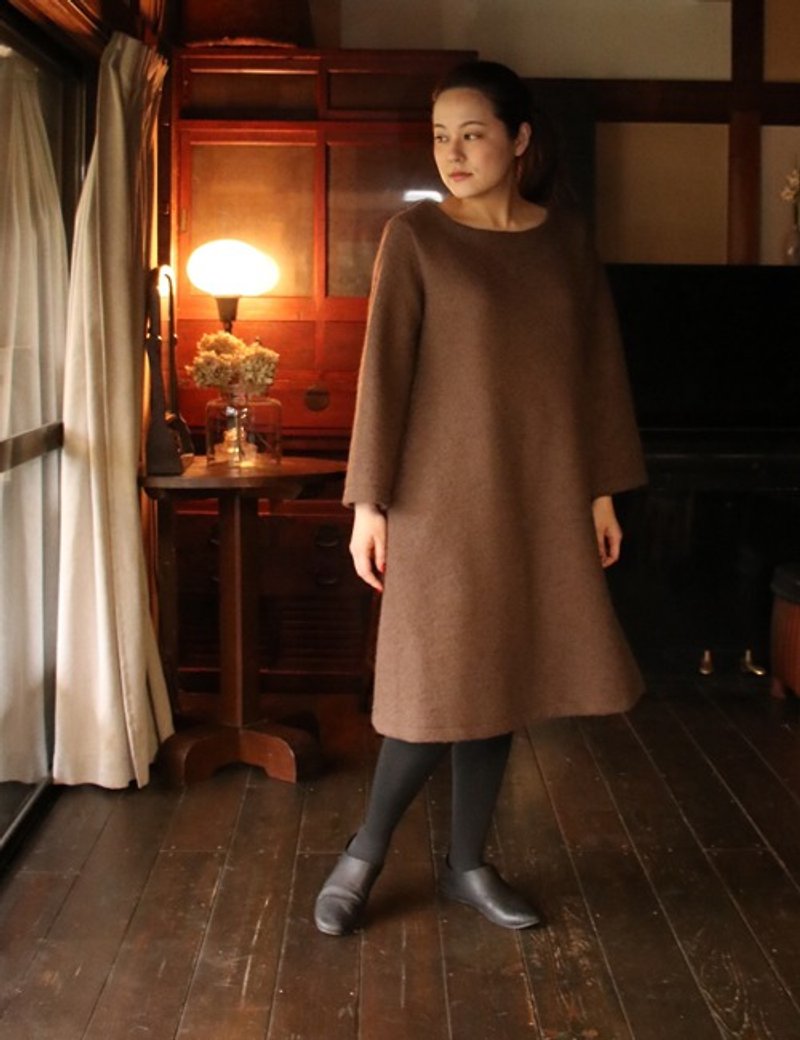 Mocha Brown wool dress - ชุดเดรส - ขนแกะ สีนำ้ตาล