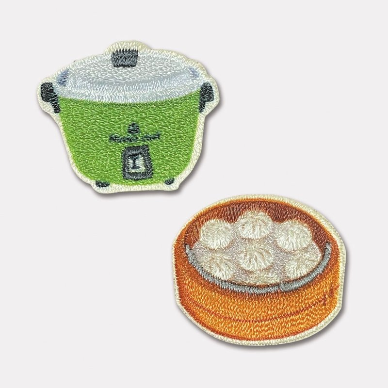 Double-purpose embroidered cloth patch for electric pot and steamed buns/Taiwanese souvenirs/Taiwanese special gifts - เข็มกลัด/พิน - งานปัก หลากหลายสี