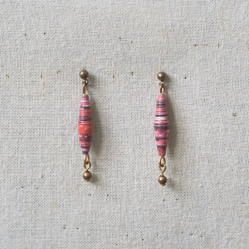 [Small paper/paper art/handmade] black and red pattern spindle earrings - ต่างหู - กระดาษ สีแดง