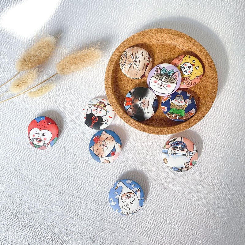 Eggheads' pin back buttons  ( 11 styles) - เข็มกลัด/พิน - พลาสติก หลากหลายสี