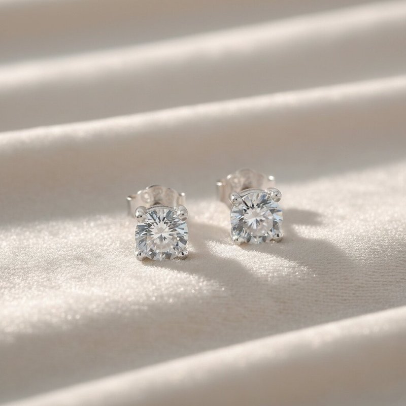 【DT&CREATION JEWEL】925 Sterling Silver Dazzling Stud Earrings - Silver | Sparkling Birthday Gift - ต่างหู - เงินแท้ สีเงิน