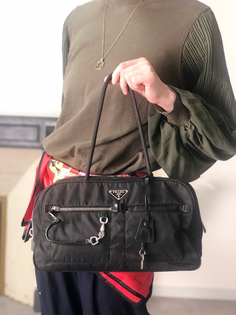 【 日本直送　名牌中古包 】PRADA プラダ ハンドバッグ ブラック トライアングルロゴ カデナ ナイロン ミニボストン vintage a5w87e - 手提包/手提袋 - 尼龍 黑色