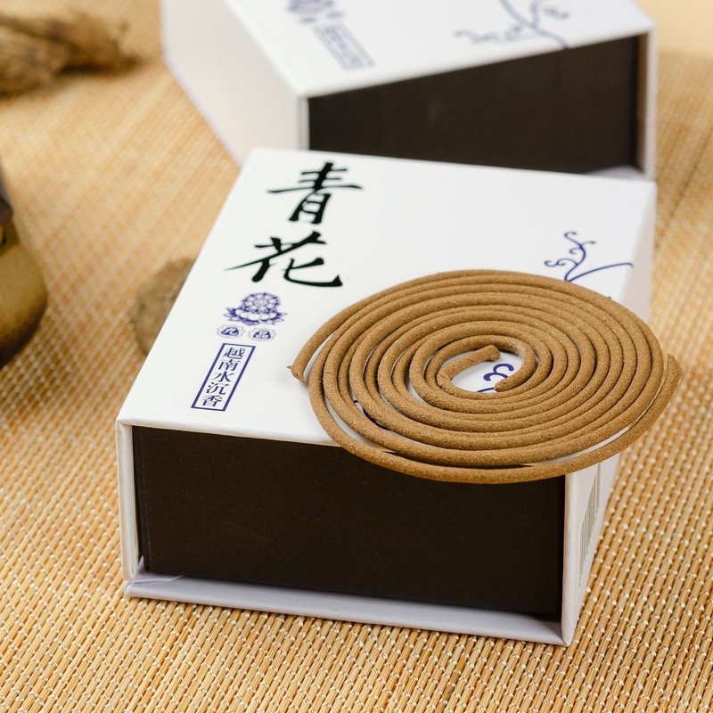 青花-九品越南惠安沉香-16片小盤香 - 香氛/精油/擴香 - 其他材質 白色
