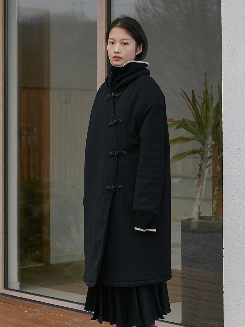 黑色 2色複古旗袍盤扣棉服 肌理質料 新中式斜襟長款棉襖大衣外套 - 外套/大衣 - 羊毛 黑色