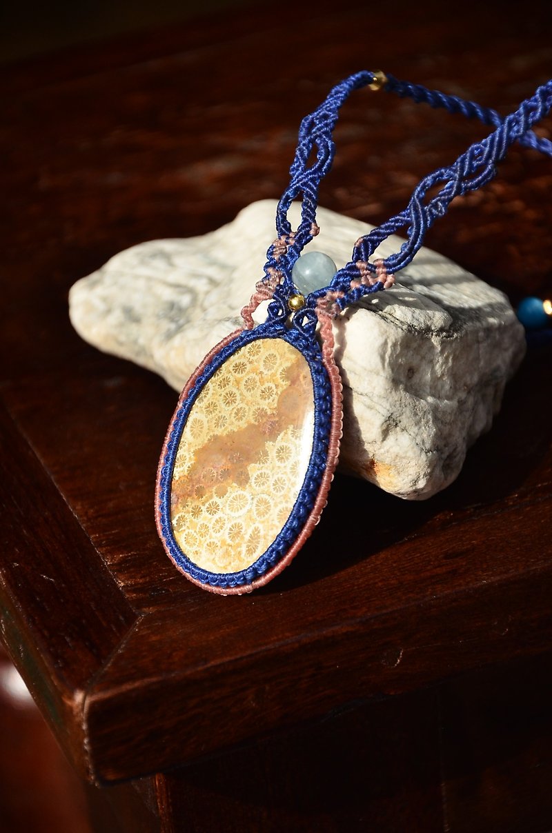 Fossil Stone Macrame jewelry, Necklace - Necklaces - Other Materials 