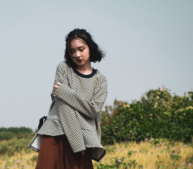 躍動 長袖上衣Image Taiwan Sweatshirt - 女上衣/長袖上衣 - 棉．麻 