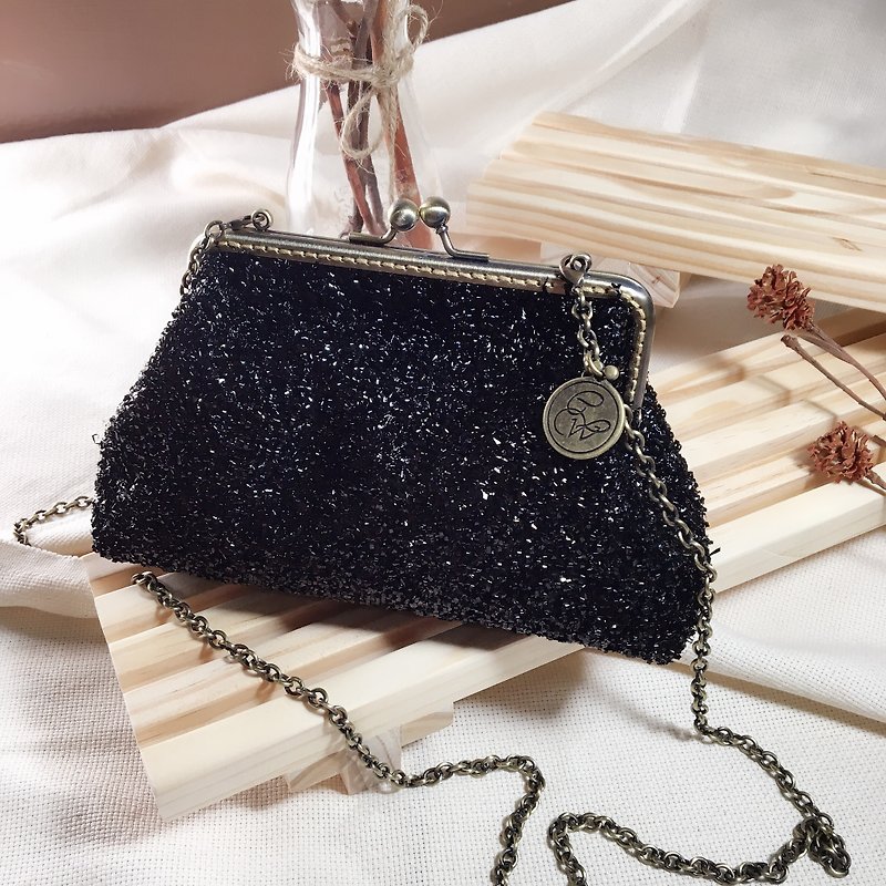 Handmade 2way  frame bag -dark humor -Luxury sequins - กระเป๋าแมสเซนเจอร์ - ไฟเบอร์อื่นๆ สีดำ
