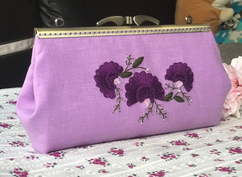 Clutch bag,hand-embroidered clutch bag,fabric clutch bag - 手拿包 - 棉．麻 