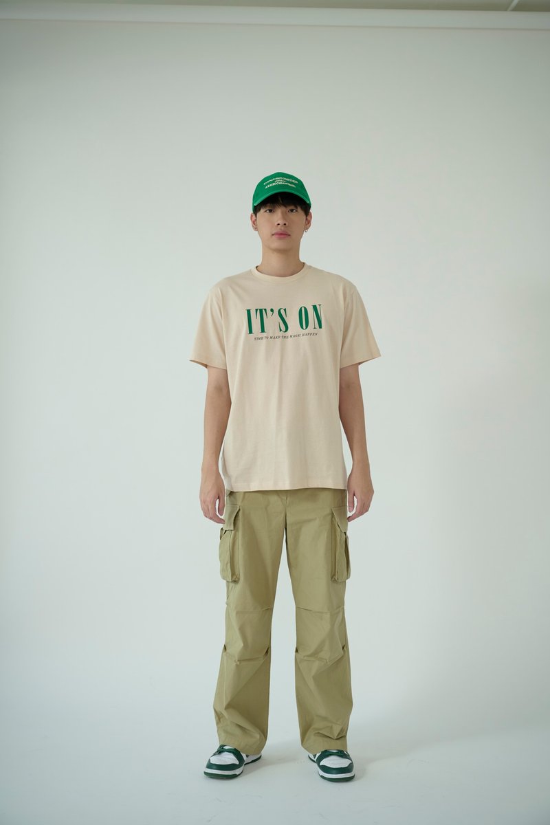 上衣 HAY : IT'S ON T-Shirt - Oatmeal / White (unisex) - 女 T 恤 - 棉．麻 