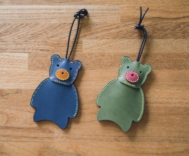 职人Hand-stitched leather bear key ring / W1-030 / finished product - Shop  mooleather Keychains - Pinkoi