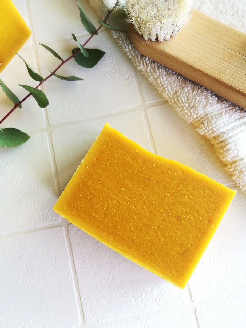 Brown Sugar Goat Milk Oat Soap / Cold Soap / Moisturizing / Moisturizing / Common, Sensitive Skin - Soap - Fresh Ingredients Orange