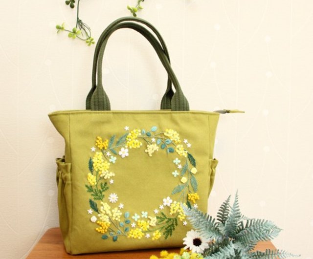 ハンドメイド トートバッグ 華やかミモザ刺繍 グリーン