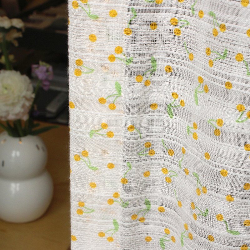 Made in korea cherry curtain for home interior deco, door curtain, 門簾 窗簾 のれん, 子供 - 門簾/門牌 - 棉．麻 黃色