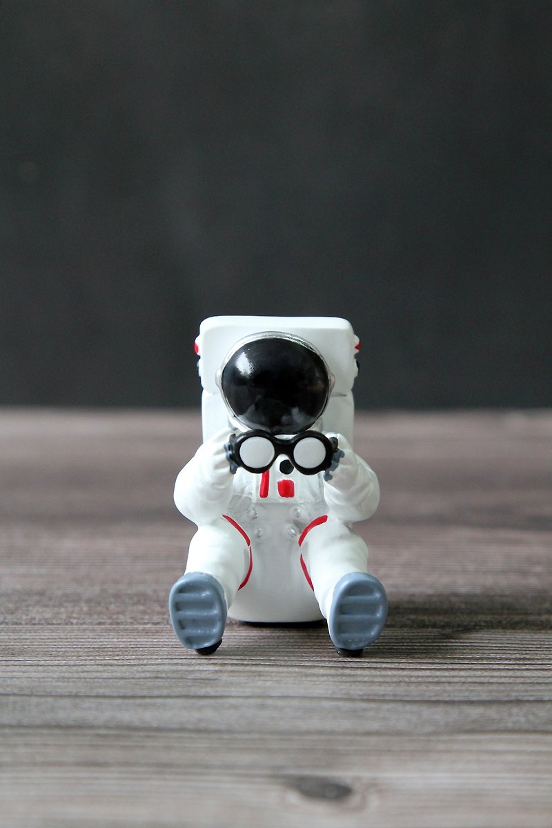 日本Magnets可愛桌上小型太空人造型眼鏡架/眼鏡座 - 其他 - 樹脂 白色