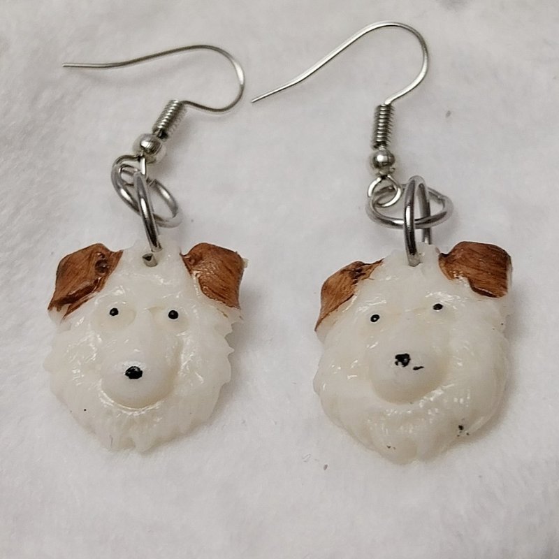 White Brown Dog Earring Handmade Air Dry Clay Eco Friendly Stainless Hook - 耳環/耳夾/耳骨夾 - 黏土 白色